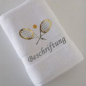 Preview: Handtuch mit Namen & Tennisschläger Stickmotiv bestickt