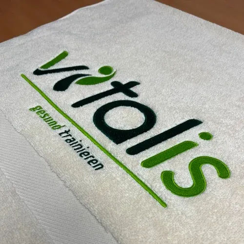 xxl Saunatuch besticken lassen